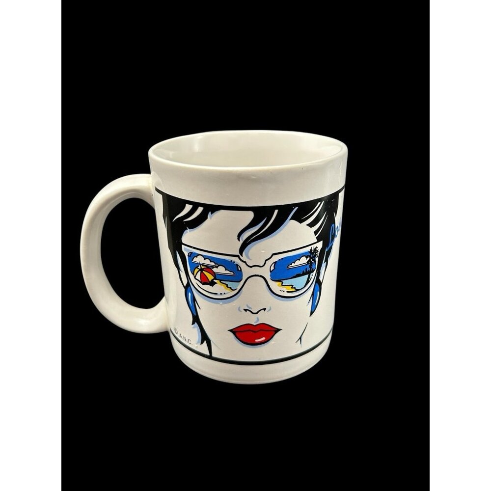80’s Vibes Beach Mug Vtg Colorful “Los Angeles” Girl w/Red Lipstick Sunglasses